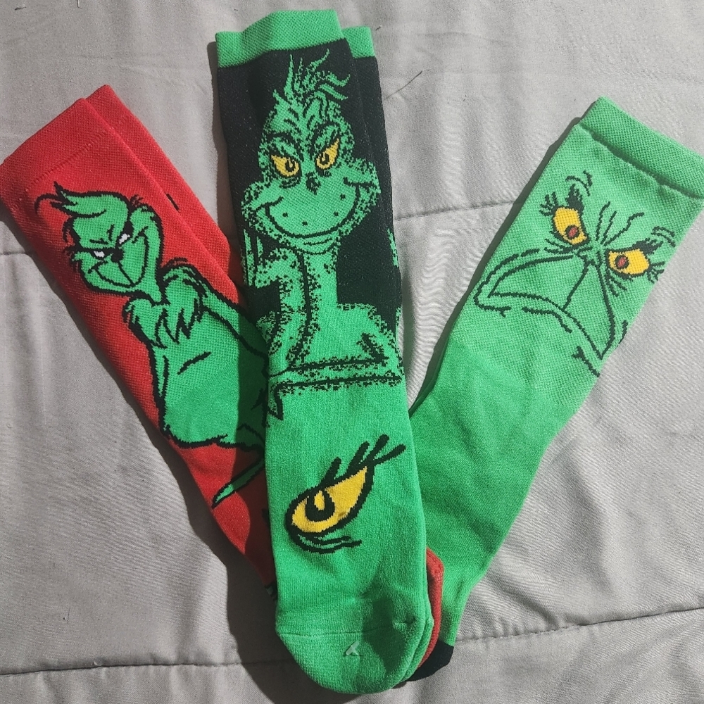Green and Red Grinch Casual Socks